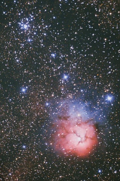 EOS kiss DX�i�����j�ɂ��l�Q�O���l�Q�P