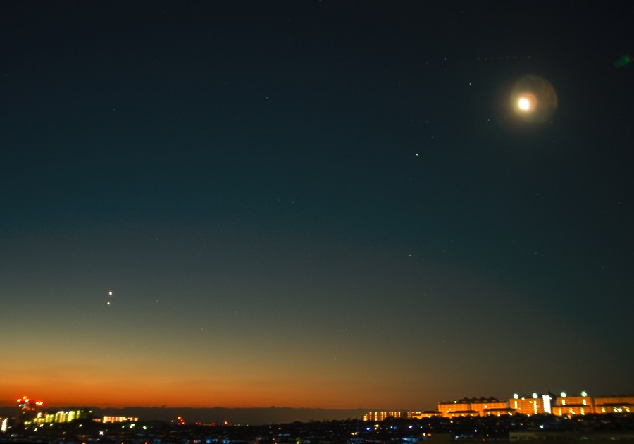 ���Ƌ����Ɩؐ�