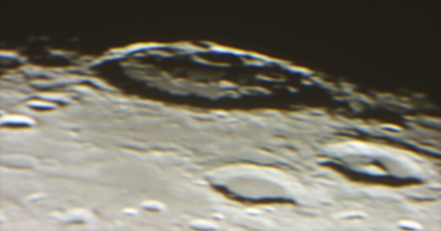 �K�E�X�N���[�^