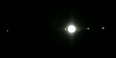 �ؐ��̉q��