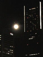 ���ƃ����h�}�[�N�^���[